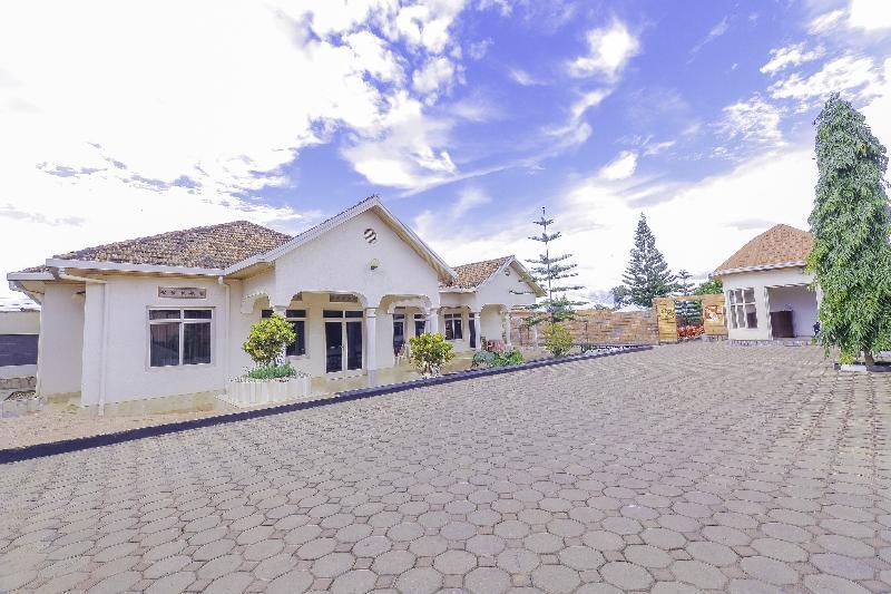 Martin Aviator Hotel Kigali Exterior foto